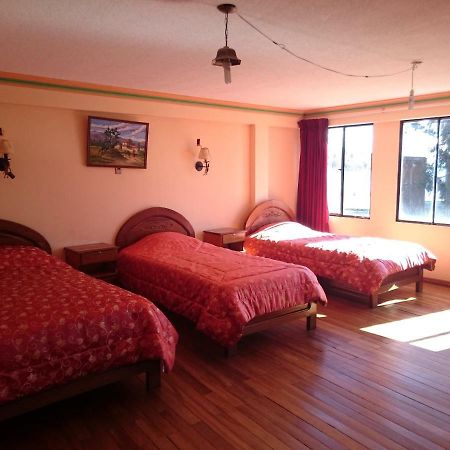 Hostal Real Los Andes Del Lago Κοπακαμπάνα Εξωτερικό φωτογραφία