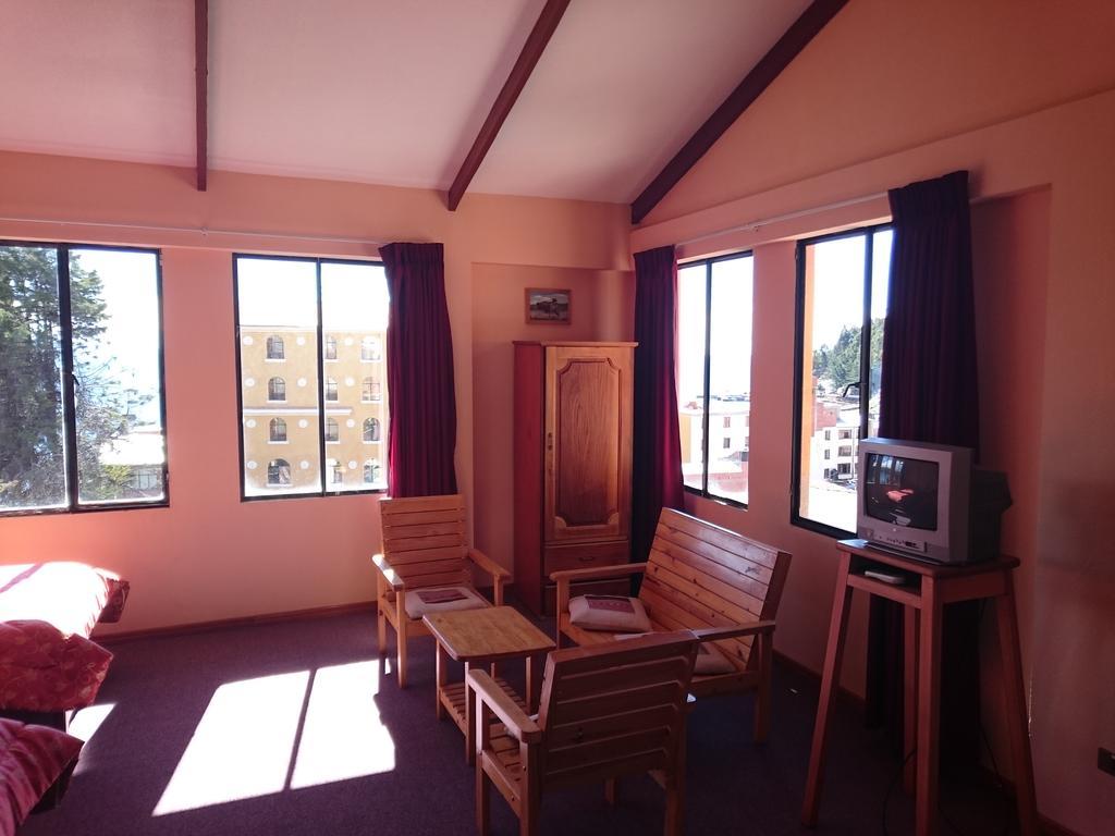 Hostal Real Los Andes Del Lago Κοπακαμπάνα Εξωτερικό φωτογραφία