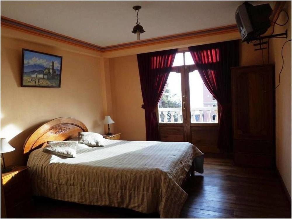 Hostal Real Los Andes Del Lago Κοπακαμπάνα Εξωτερικό φωτογραφία