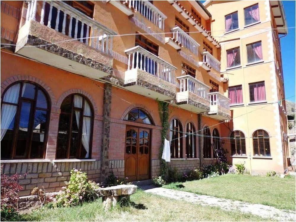 Hostal Real Los Andes Del Lago Κοπακαμπάνα Εξωτερικό φωτογραφία